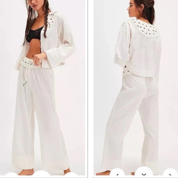 Free People Intimately Sweet Roses
Lounge Set NWOT - Picture 2 of 10